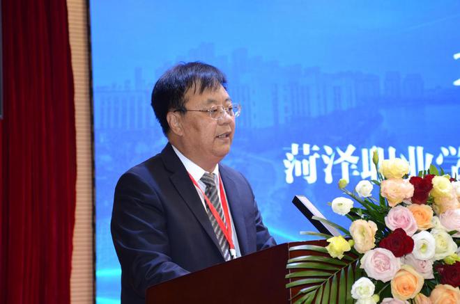 菏泽新建大学_菏泽学院筹建菏泽大学_菏泽学院建校