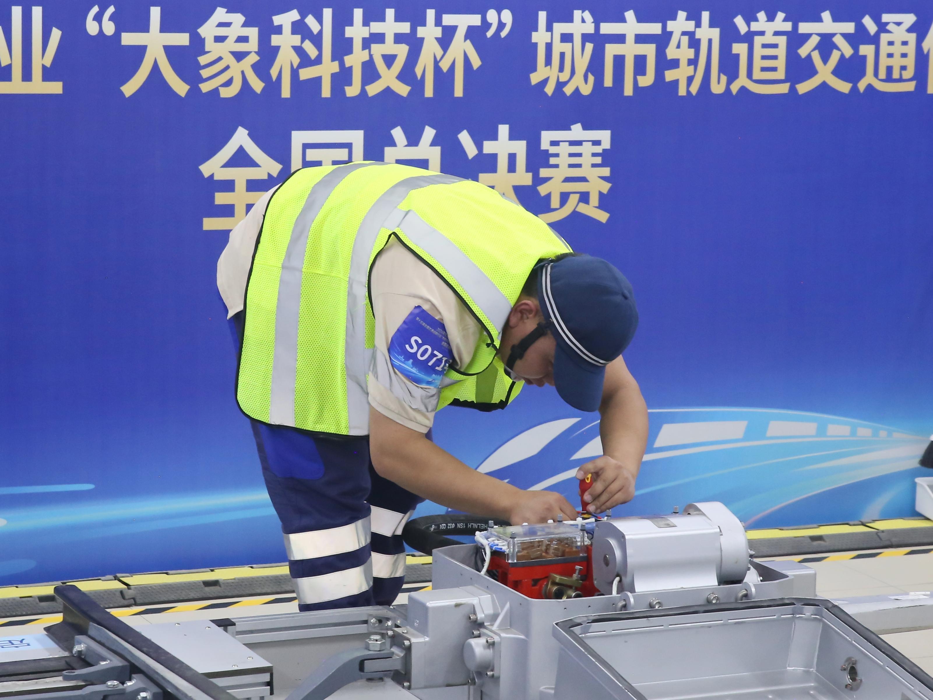 南京交通职业技术学院怎么样_南京交通学院职业技术学院_南京交通职业技术学院学工系统