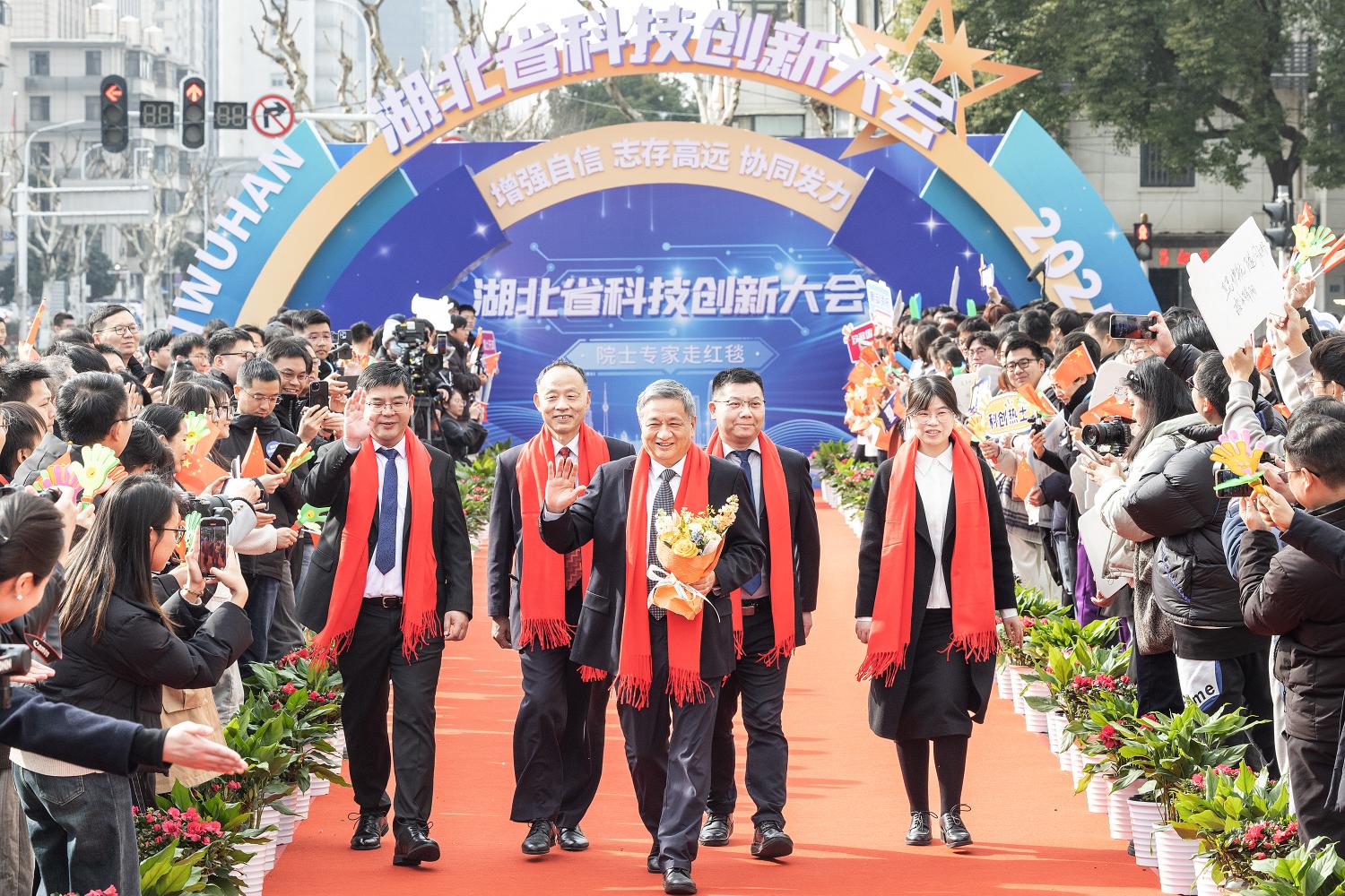 学医哪个大学好_医科大学好的专业_医学大学怎么样