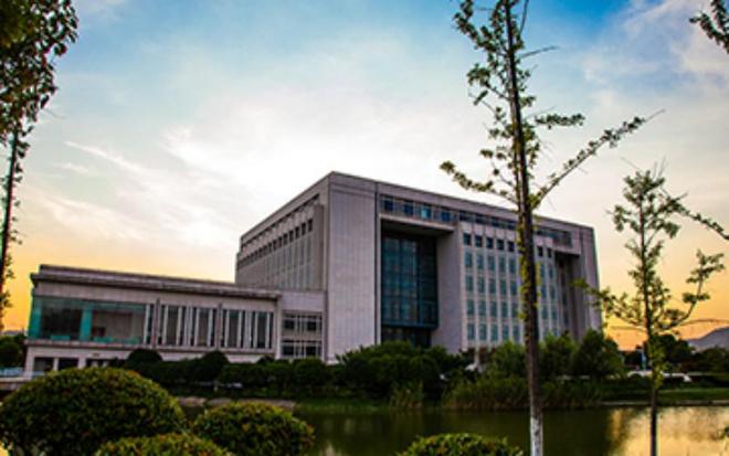 高考大学录取分数线排行_高考名牌大学分数线_高考录取分数线大学排名