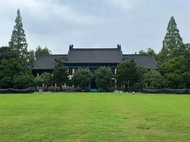 南京什么大学内有专科学校_南京大学里的专科_南京大学专科有什么专业