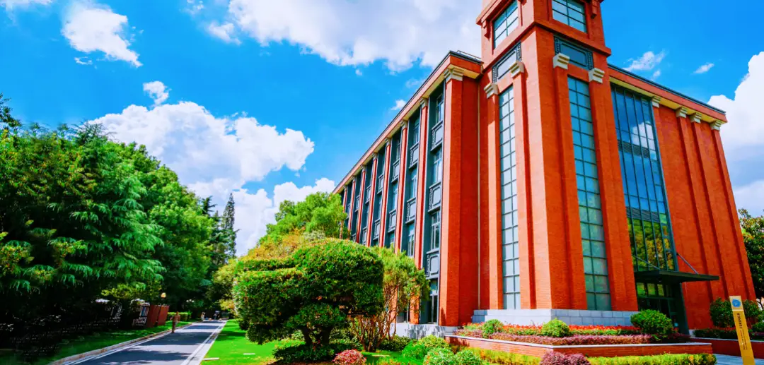 华东理工大学211工程_化学工程与技术学科A+_华东理工大学研究生就业待遇