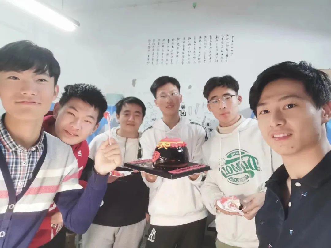有兰州大学研究生的学校_有兰州大学研究生吗_兰州有研究生的大学有哪些