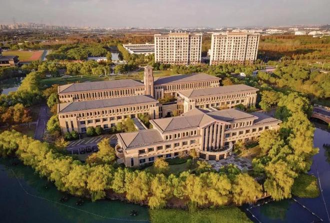 上海政法学院法学博士点_上海专科学校排名_上海高校博士点排名